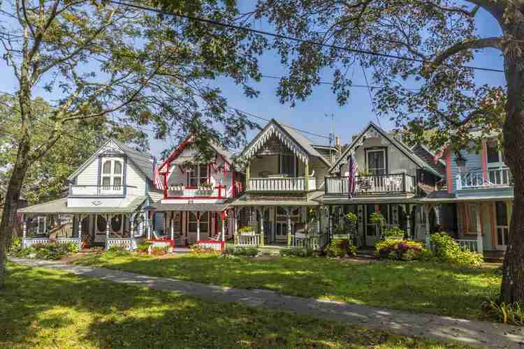 Martha's Vineyard Gingerbread houses