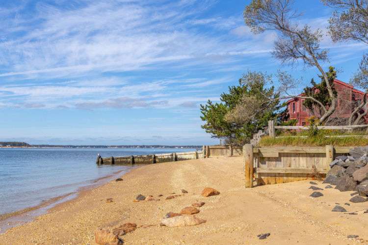 Sandy beach on Shelter Island