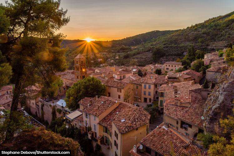 sunset over Moustiers Sainte Marie