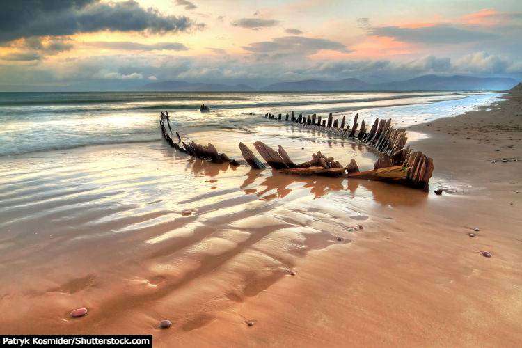 shipwreck on the skeleton coast